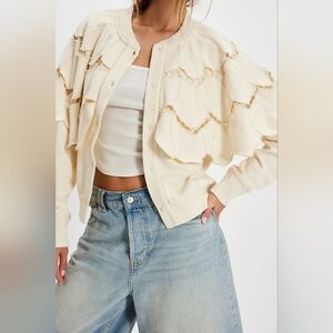 NWT Free People Fluttercape Sweatshirt, Nilla Cream, Size XS